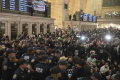 Demonstran Pro Palestina Blokir Stasiun Grand Central New York