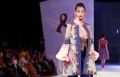 desain-batik-jatim-ivan-gunawan-di-east-java-fashion-harmony2019_20191122_174457.jpg