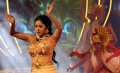dewi-perssik-dipentas-mahacinta-show_20141213_185030.jpg
