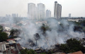 drone-kebakaran-pemukiman-padat-penduduk-di-simprug_20220821_173123.jpg