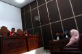 eddies-adelia-jalani-sidang-putusan_20150428_194532.jpg