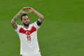 euro-2024-menang-2-1-lawan-ceko-turki-lolos-ke-16-besar_20240627_091855.jpg
