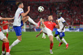 euro-2024-prancis-susah-payah-kalahkan-austria_20240618_075343.jpg