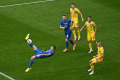 euro-2024-ukraina-comeback-kalahkan-slovakia-2-1_20240621_223121.jpg