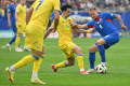 euro-2024-ukraina-comeback-kalahkan-slovakia-2-1_20240621_223721.jpg