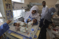 evakuasi-31-bayi-prematur-dari-rs-al-shifa_20231120_150443.jpg