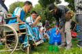 Ewindo Latih Siswa SLB D YPAC Bandung Menanam Sayuran