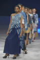 Fashion Kembalikan Lautku Biru Karya Rosita Veni
