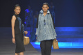 Fashion Kembalikan Lautku Biru Karya Rosita Veni