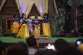 Fashion Show Ala Snow White