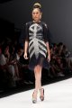 fashion-show-karya-ivan-gunawan-pada-ajang-jfw-2017_20161030_170532.jpg
