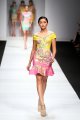 fashion-show-karya-jeanny-ang-di-jfw-2015_20141106_192600.jpg