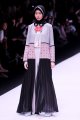 Fashion Show Karya Zaskia Sungkar Pada Ajang JFW 2017
