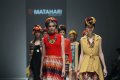 Fashion Show Koleksi Matahari di JFW 2016