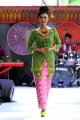 Fashion Show Pakaian Adat Budaya Betawi
