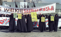 file-foto-salman-rushdie-penulis-kontroversial-ditikam_20220813_103420.jpg