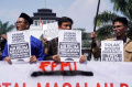 fpmi-jabar-serukan-bebaskan-bumi-palestina-dari-pendudukan_20240517_201613.jpg
