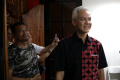 Ganjar Pranowo Kunjungi Graha Pena 98