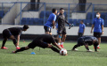 gelandang-psis-semarang-septian-david-maulana-lakukan-latihan_20210524_142811.jpg