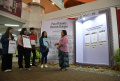 Giant Book Photo booth di Perpustakaan PCU Surabaya