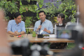 gibran-tunjuk-emil-dardak-dan-arumi-bachsin-sebagai-jubir_20231115_175643.jpg