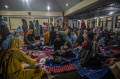 Gunung Semeru Erupsi, Warga Mengungsi