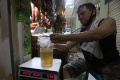 Harga Minyak Goreng Curah Masih Tinggi