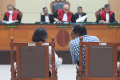 hariz-azhar-dan-fatia-divonis-bebas_20240108_202913.jpg