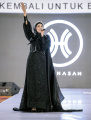 HidaHasan Gelar Fashion Show Tunggal Tema Kembali Untuk Banua