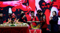 HUT PDIP Ke-50, Mega Berikan Potongan Tumpeng Ke Presiden Jokowi