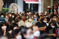 Ibadah Jumat Agung di Gereja Katedral Jakarta