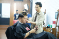 iman-taufiq-pegawai-bank-banting-setir-menjadi-tukang-cukur_20221210_151417.jpg