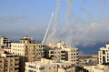 inilah-roket-hamas-yang-menghantam-sejumlah-kota-di-israel_20231008_135545.jpg