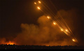 Iran Luncurkan Drone Kamikaze dan Rudal Balistik ke Israel