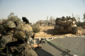 israel-terus-gempur-gaza-korban-tewas-mendekati-34-ribu-orang_20240419_094027.jpg