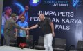 iwan-fals-konpers-konser-hut-ke-55_20160904_195759.jpg