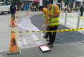 jalan-anti-licin-ketika-hujan-di-kawasan-kota-tua_20220911_180105.jpg