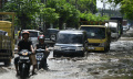 jalan-kawasan-industri-sidoarjo-terendam-air-hujan_20240628_171055.jpg