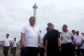 Jalan Santai Puan Maharani dan Airlangga di Monas