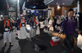 Jamaah Haji Kloter Pertama Debarkasi Surabaya Datang Lebih Awal