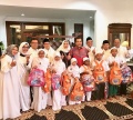 jenny-rachman-tasyakuran-suami-menjabat-dirut-bri_20170429_175218.jpg