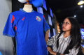 jersey-baru-arema-fc-laris-diserbu-pembeli_20240808_155503.jpg