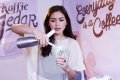 Jessica Iskandar Buka Booth Koffie Jedar