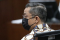 juliari-batubara-jadi-saksi-sidang-korupsi-beras-bansos_20240306_173702.jpg