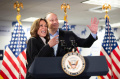 kamala-harris-hadapi-donald-trump-di-pilpres-as-2024_20240723_093303.jpg