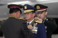 Kapolri Menyematkan Penganugerahan Bintang Bhayangkara Utama