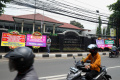 karangan-bunga-dukungan-untuk-bharada-e_20221010_144619.jpg
