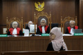 karen-agustiawan-dituntut-11-tahun-penjara_20240530_154213.jpg