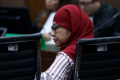 karen-agustiawan-divonis-9-tahun-penjara_20240624_200054.jpg