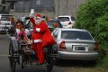 Karnaval Santa Claus Sambut Perayaan Natal